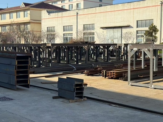 Estructura de soporte de gabinete eléctrico atornillado para la base de la torre de la turbina eólica resistente a la corrosión durable