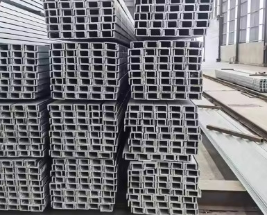 OEM Perforación Galvanizado Sección C Con Galvanizado En Caliente longitud 900mm-18000mm