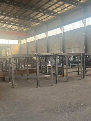 Plataforma de montaje de gabinete de fondo resistente y duradero para soporte de torre de viento para gabinete eléctrico