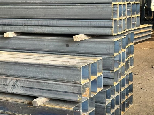 Tubos de acero rectangulares galvanizados anticorrosión Tubos huecos rectangulares para la construcción