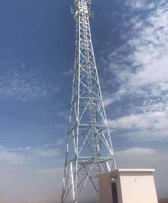 Torre de telecomunicaciones de acero de ángulo cuadrángulo personalizable de acuerdo con la norma ISO 9001